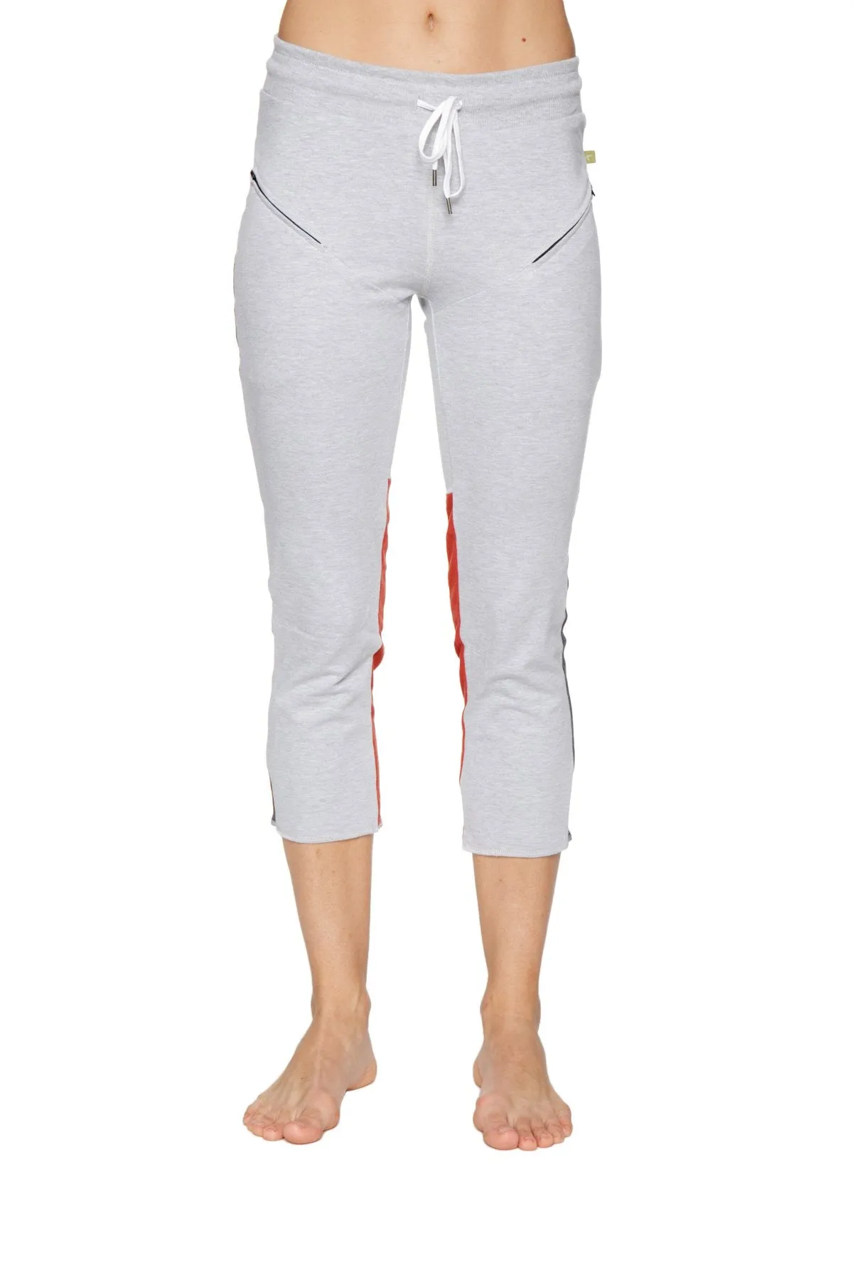 4/5 Length Zipper Pocket Capri Yoga Pant (Grey w/Charcoal & Red)