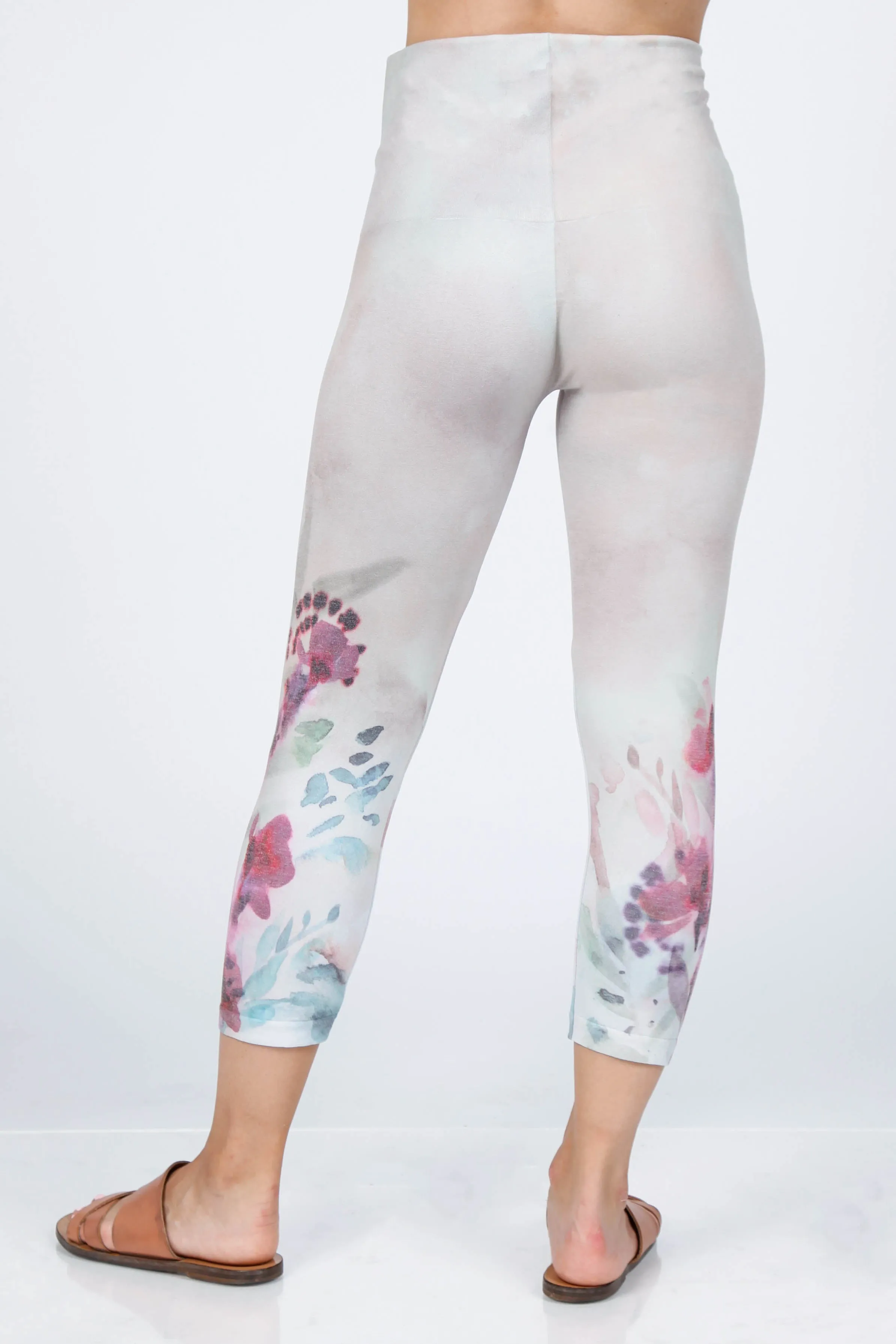 B4438K High Waist Crop Watercolor Floral Leggings