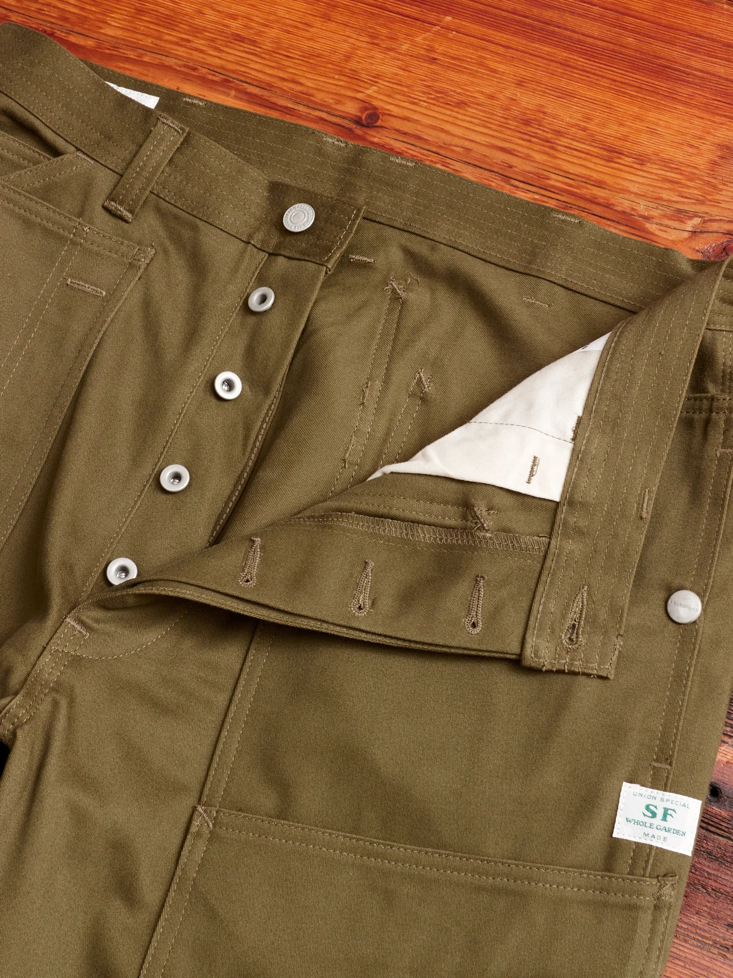 Fall Leaf Tough Pants in Olive Work Satin