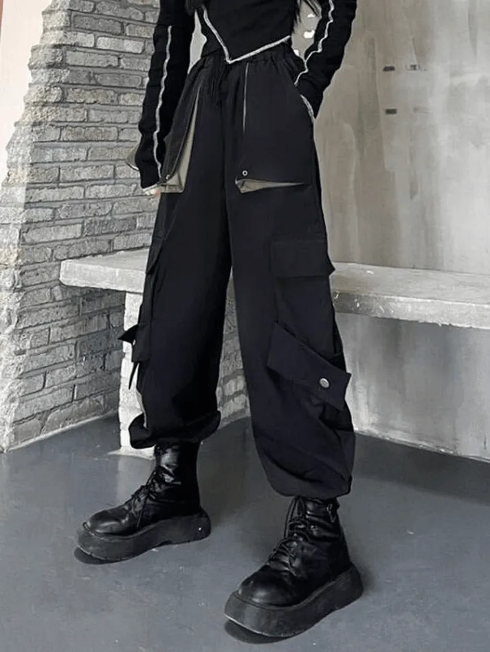 Joskaa Patchwork Pocket Detail Cargo Pants