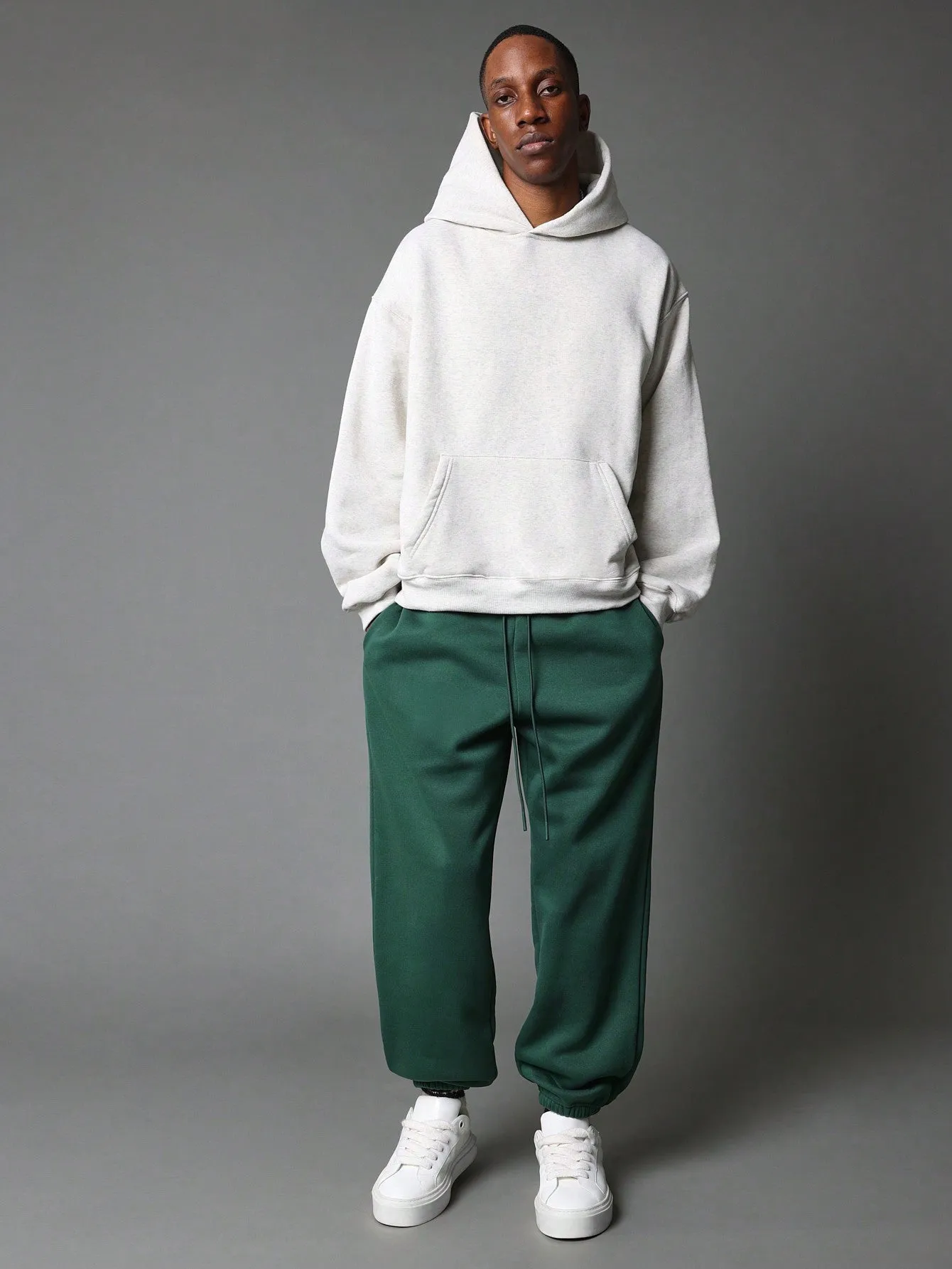 Regular Fit Essential 90s Jogger