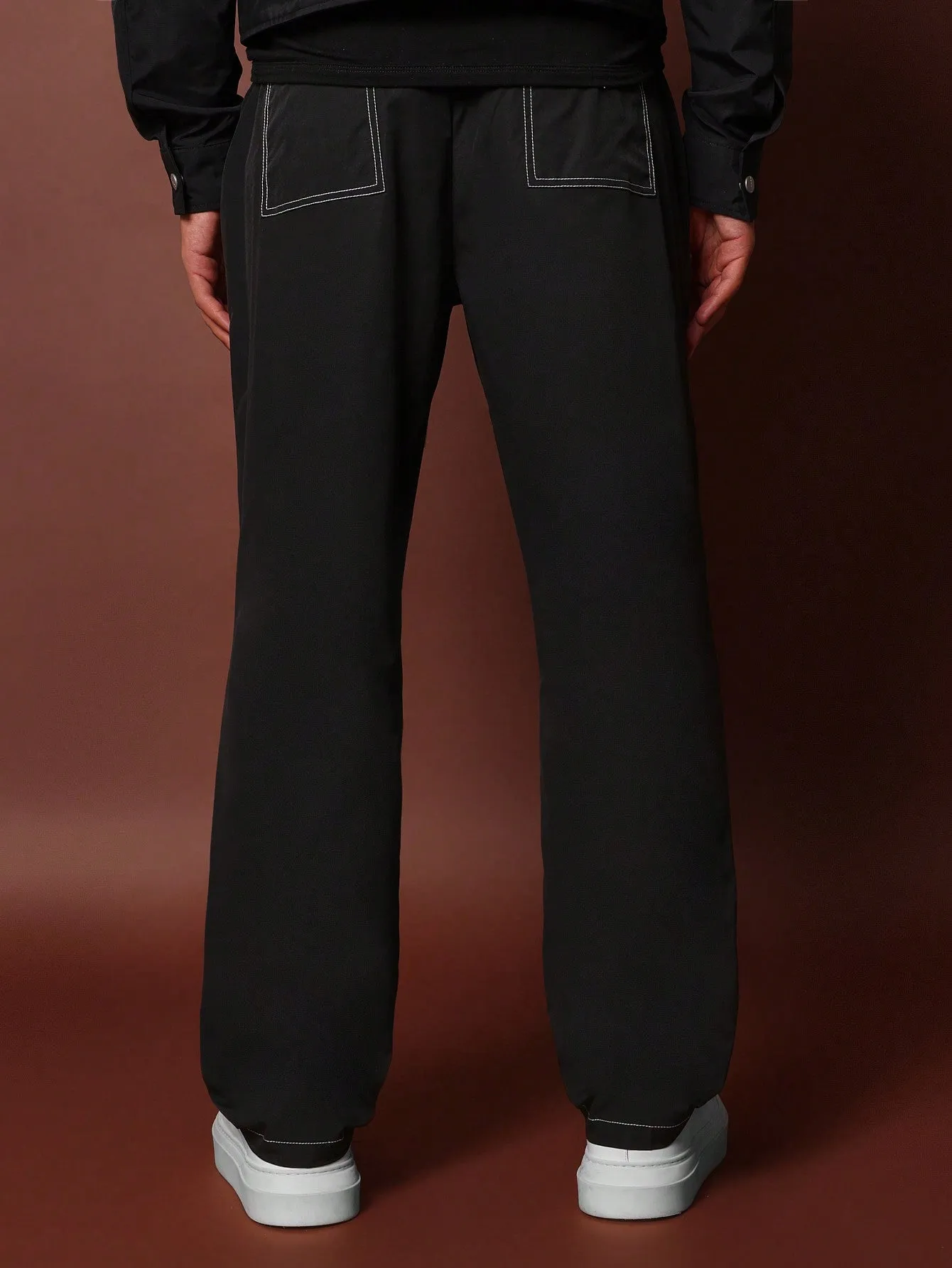 Straight Fit Contrast Stitching Pant With Drawstring