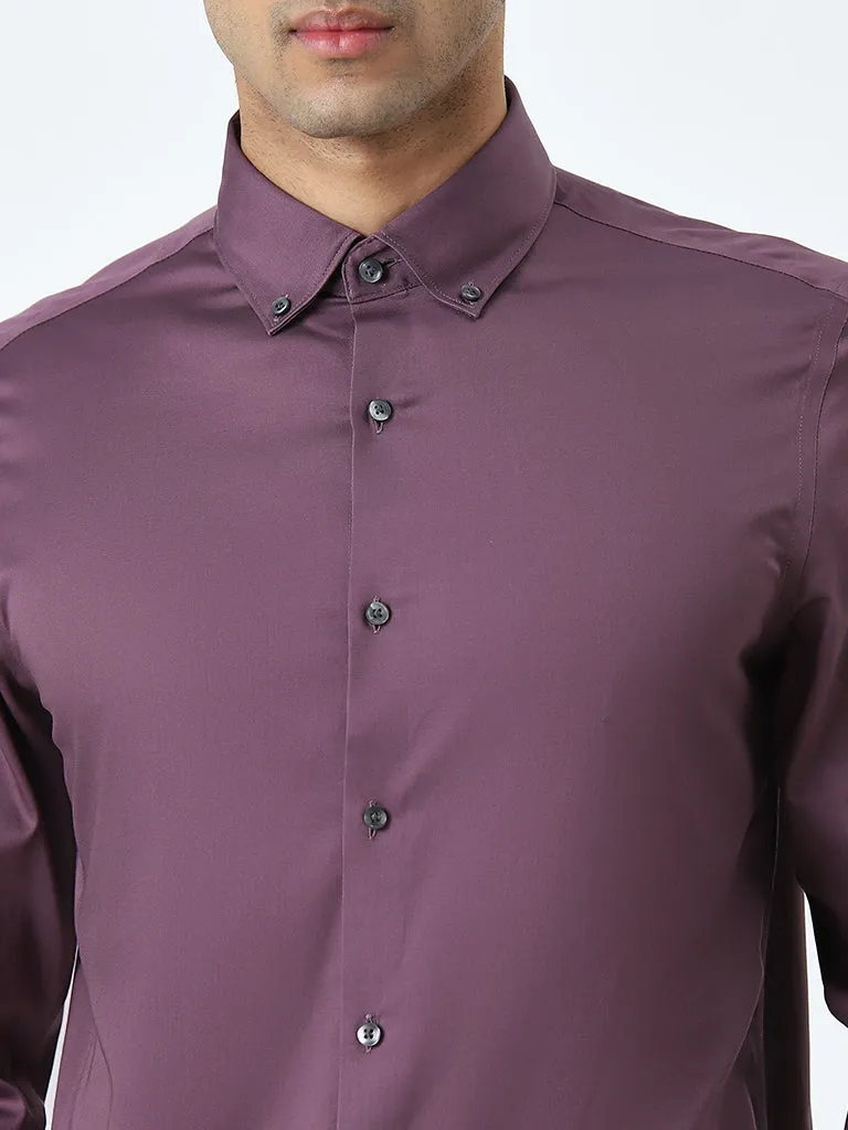 WES Formals Mauve Solid Slim-Fit Cotton Blend Shirt